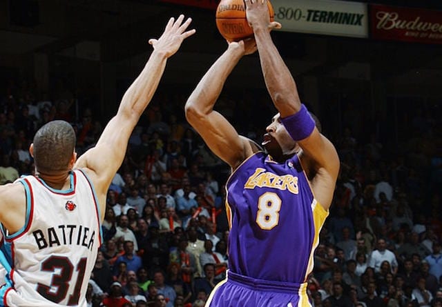 This Day In Lakers History Kobe Bryant Caps Off Historic Comeback With Buzzer Beater Against 0082