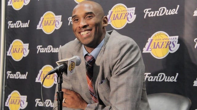 Kobe Bryant Announces Retirement (videos)