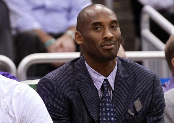 Lakers News: Kobe Bryant To Sit Out Against Suns