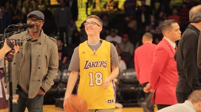 Lakers Sign Yitzi Teichman, Battling Brain Cancer, To One-day Contract