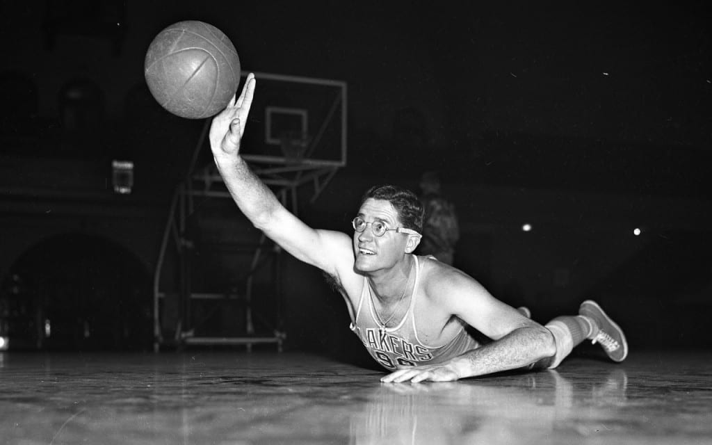 Ballislife - This day in history (1952) George Mikan had