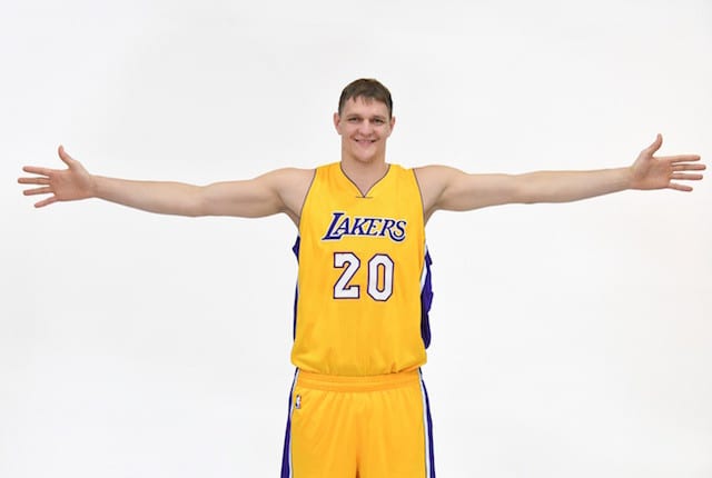 Timofey Mozgov Has ‘special Play’ That Will Let Him Shoot Threes For Lakers