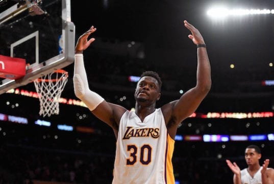 Lakers Snap Losing Streak, Beat Cavs At Staples - Lakers Nation