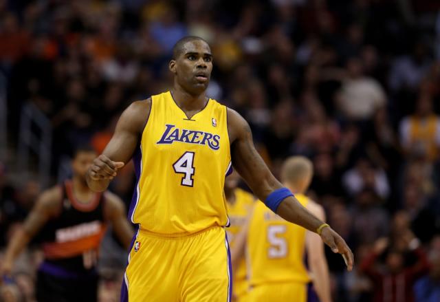 Lakers Wearing Kobe Bryant 'Black Mamba' City Edition Jersey For