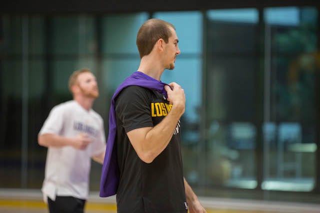 Lakers Practice Notes & Video: Lonzo Ball’s Teammates Have His Back