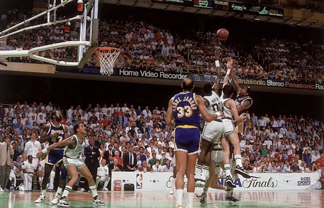 Magic Johnson Kareem Abdul Jabbar Signed 1987 Los Angeles Lakers