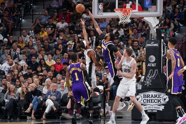 Lakers News: Anthony Davis Emphasizes Defensive Mindset After Win Against Spurs
