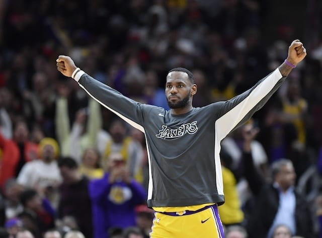 Lakers News: Anthony Davis Says Lebron James Is Playing ‘out Of His Mind’