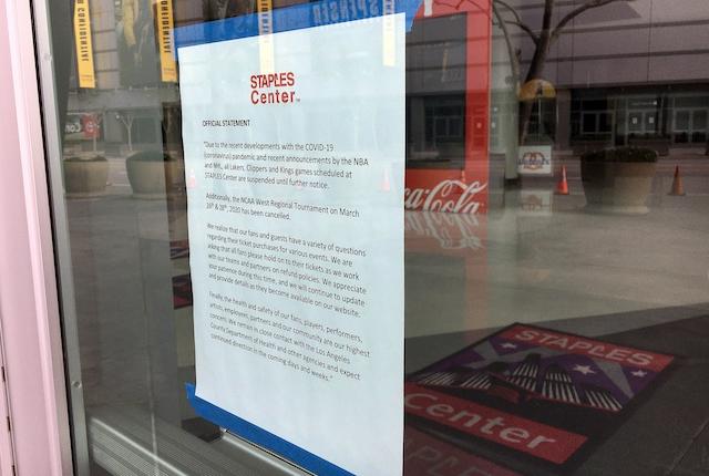 Staples Center entrance, notice
