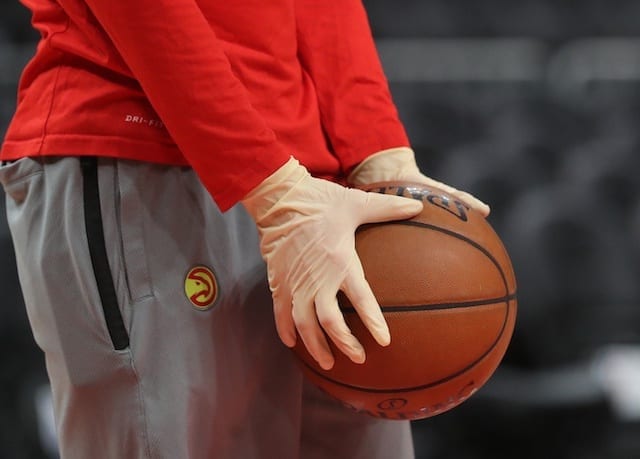 Hawks, basketball, gloves