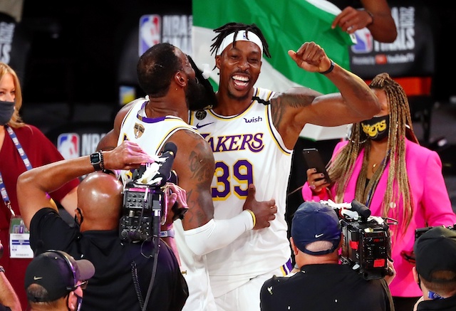 Dwight Howard Thanks Lakers After Signing With ...