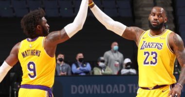 Kareem Abdul-Jabbar Honors Kobe Bryant on 8/24 with Praise for a