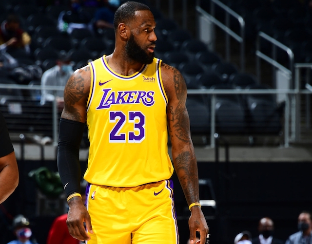 Lakers News: LeBron James Wants Fans At Games Despite 'Courtside Karen'  Incident