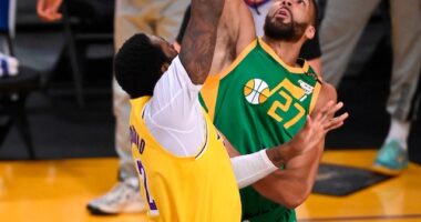 Devin Booker salutes Kobe Bryant in 'NBA Lane' 75th anniversary video