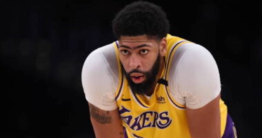 LeBron James, Anthony Davis to wait a season for jersey number swap