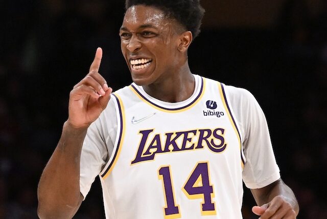 Stanley Johnson focused on improvement ahead of uncertain summer with Lakers