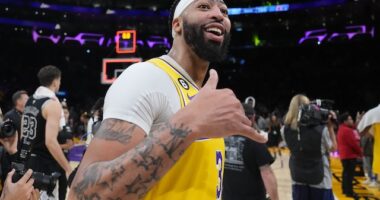 Lakers x Bibigo Sponsorship Research : r/lakers