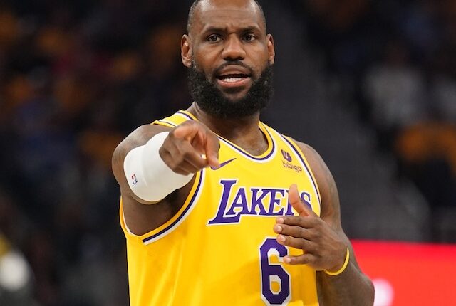 Lakers News: LeBron James Tweets That He's Out For Season On April