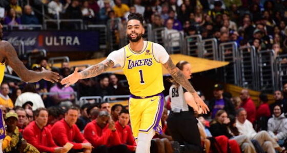 Recap: D'Angelo Russell Stays Hot To Lead Lakers To Easy Win Over Bulls