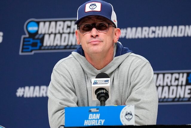 Dan Hurley, Lakers, UConn